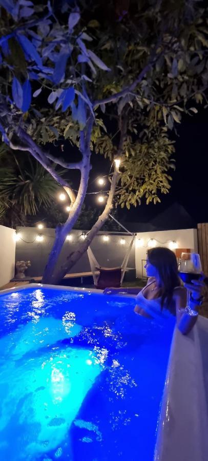 Sunshowers Plett بليتنبيرغ باي المظهر الخارجي الصورة