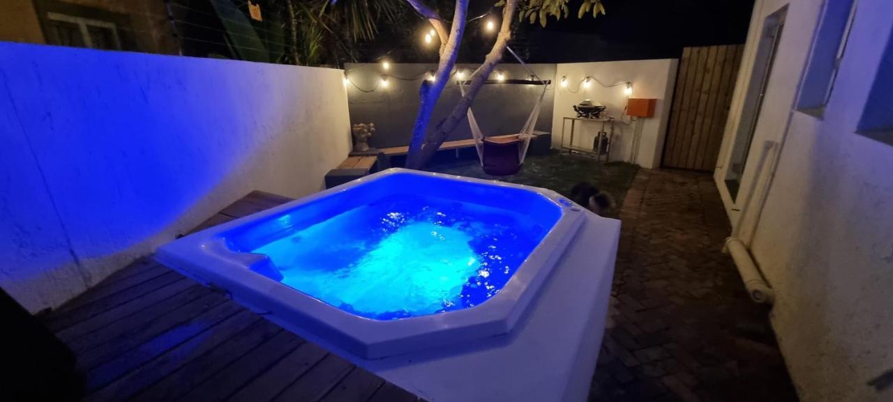 Sunshowers Plett بليتنبيرغ باي المظهر الخارجي الصورة