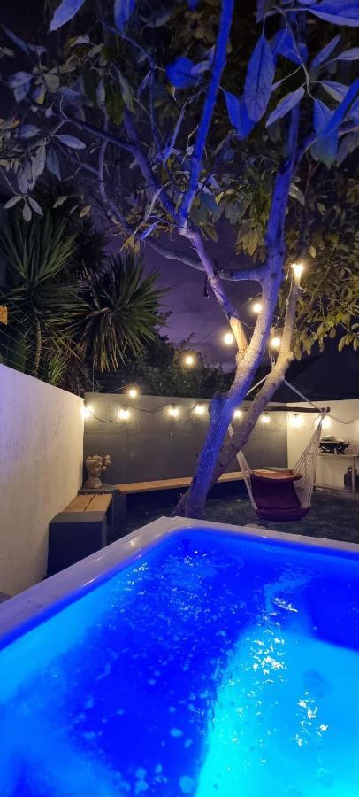 Sunshowers Plett بليتنبيرغ باي المظهر الخارجي الصورة